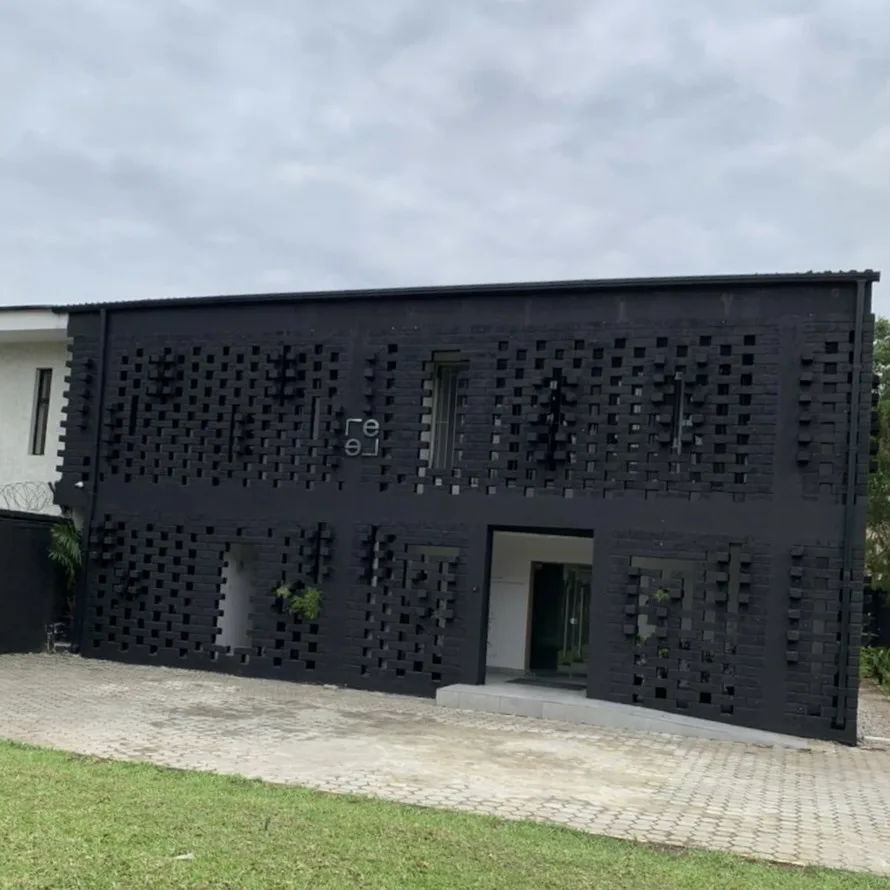 Rele Gallery, art galleries in lagos, Hotel near me, Hotels near me, The George Hotel, The Art Hotel, The Delborough Hotel, Lagos Hotels, Ikoyi Hotels, Victoria Island Hotels, Hotel Victoria Island, The wheatbaker