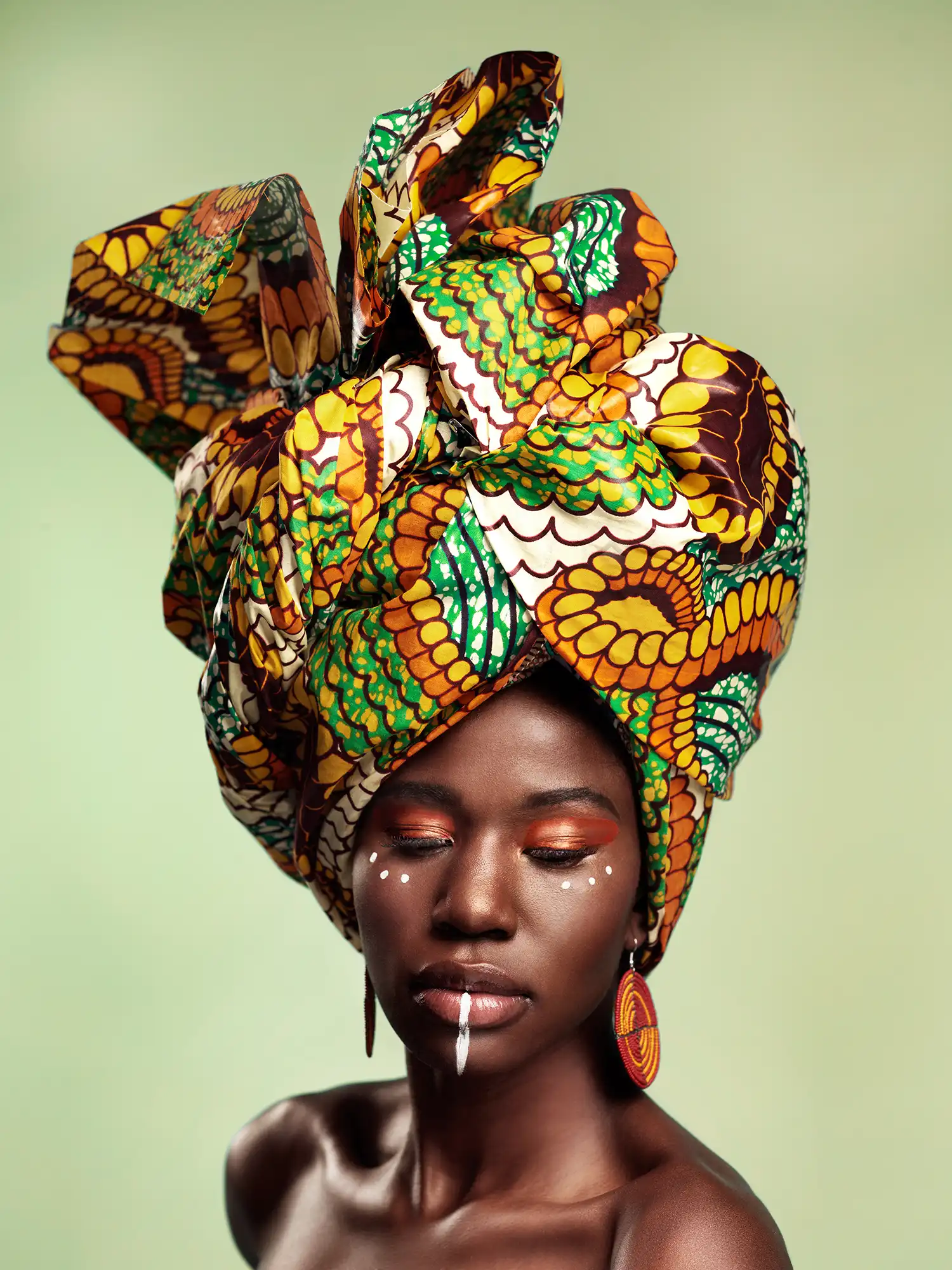 9 Fascinating Facts About Nigeria 7 Nigeria Fashion and Arts Scene, Fascinating Facts About Nigeria, Hotel near me, Hotels near me, The George Hotel, The Art Hotel, The Delborough Hotel, Lagos Hotels, Ikoyi Hotels, Victoria Island Hotels, Hotel Victoria Island, The wheatbaker